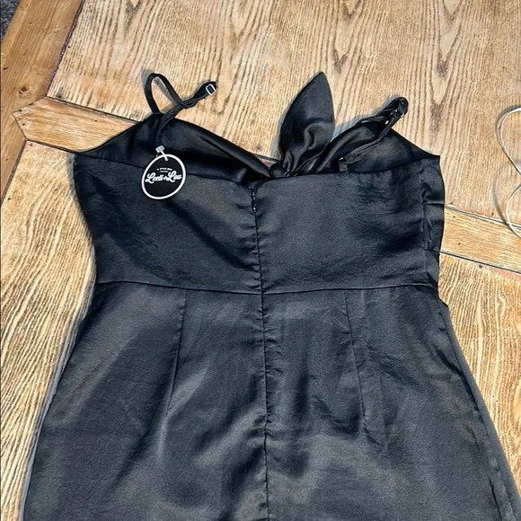 Elegant Black Satin Dress in box 29 - Picture 6 of 7